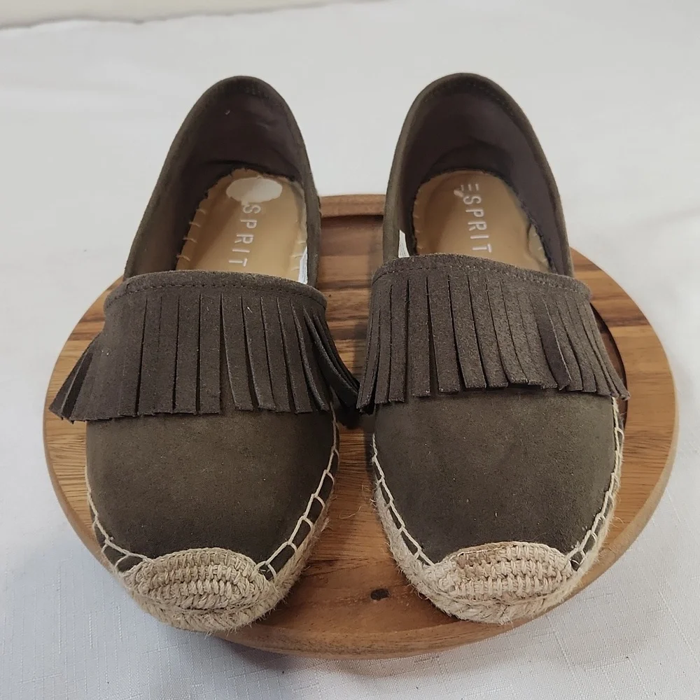 Esprit brown suede